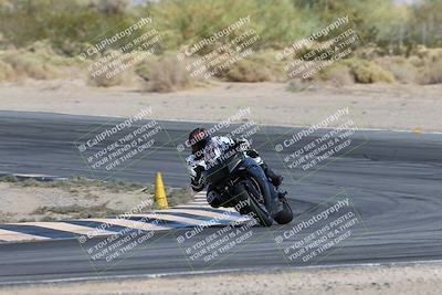 media/Nov-16-2025-Race Pace (Sun) [[8c5fa54630]]/Non Verified Riders (1st 20 Minutes)/2-Turn 10 (1010am)/